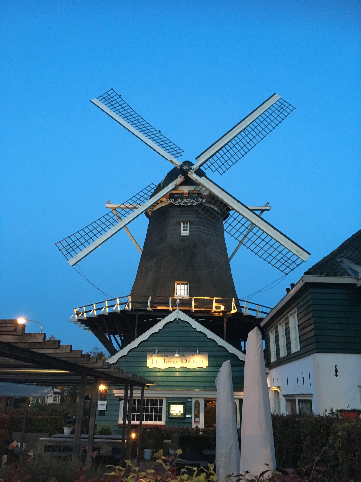アムステルフェーン おいしいフレンチが食べれる風車のレストランde Jonge Dikkert オランダに住むとこうなる